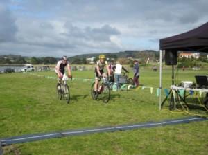 Karioi Classic winners about to the cross the finishing line