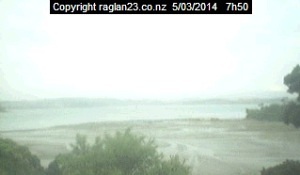 Rainy weather across Raglan inner harbour- Wed 5th March