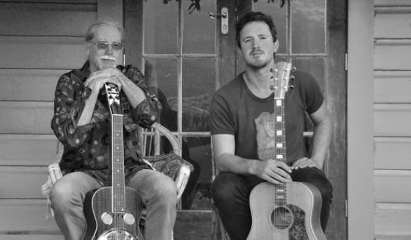 Bill Morris With Special Guest Hyram - Image supplied