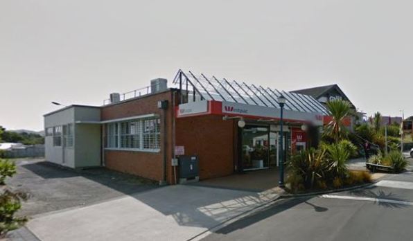 Westpac Raglan branch at 30 Bow Street