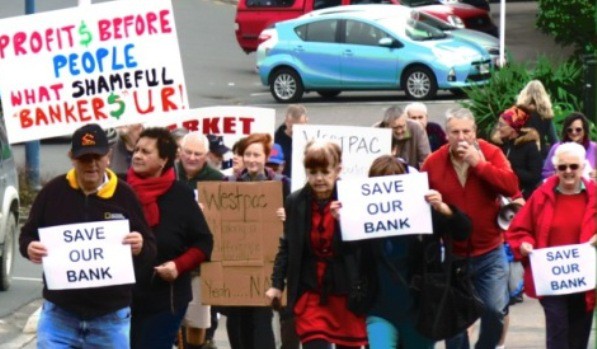 Raglanders protest about the closure