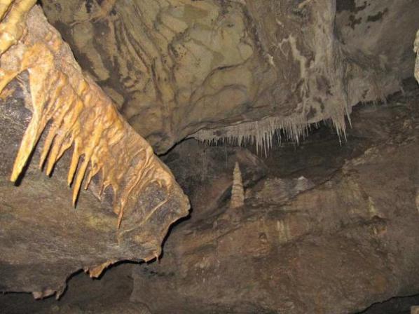 The Nikau cave has good stalactites and stalagmites - Image John Lawson