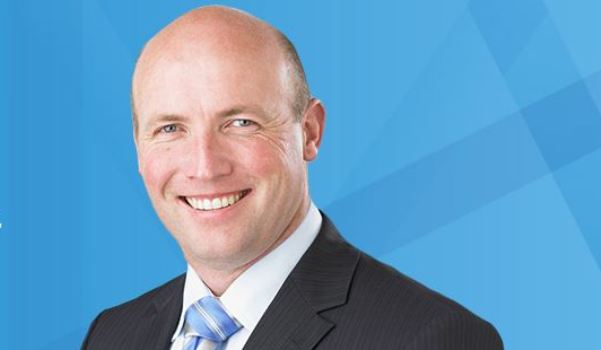 David Bennett - Member of Parliament for Hamilton East, Minister of Veterans' Affairs, Minister for Food Safety, Associate Minister of Immigration, and Associate Minister of Transport.