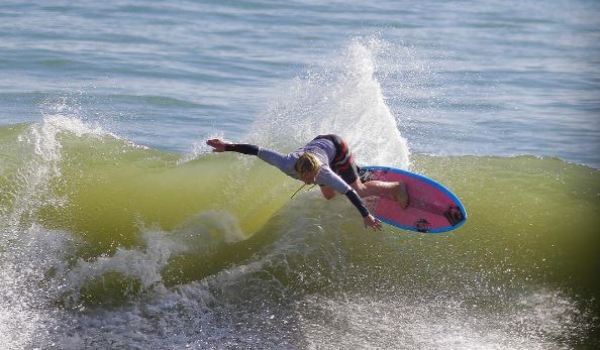 Tom Butland at backdoor Grom Bash - Image Col/Surf2Surf.com