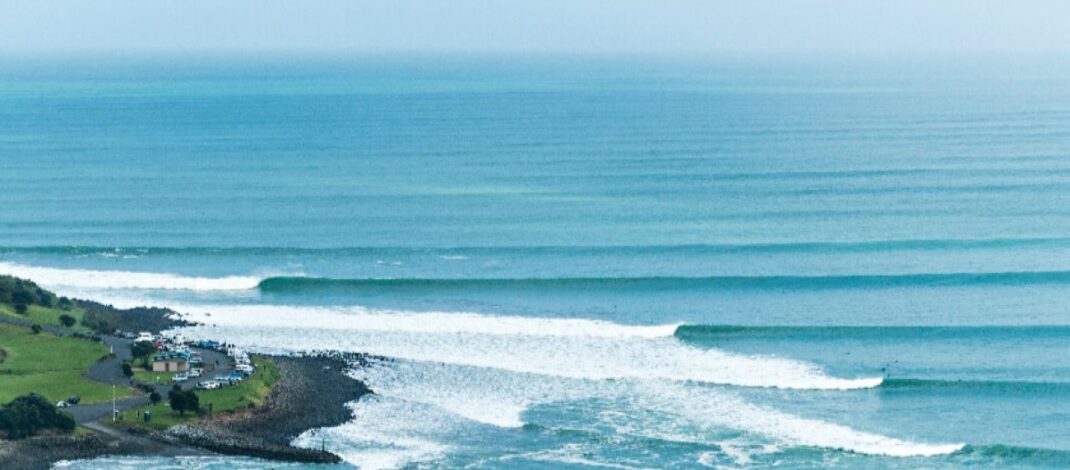 May 15-25: Arrangements announced by WDC for Surfing Tour