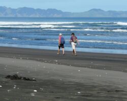 Ruapuke beach 100715ramblersruapukebeach
