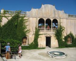 Hamilton Gardens 121031RoseGardens